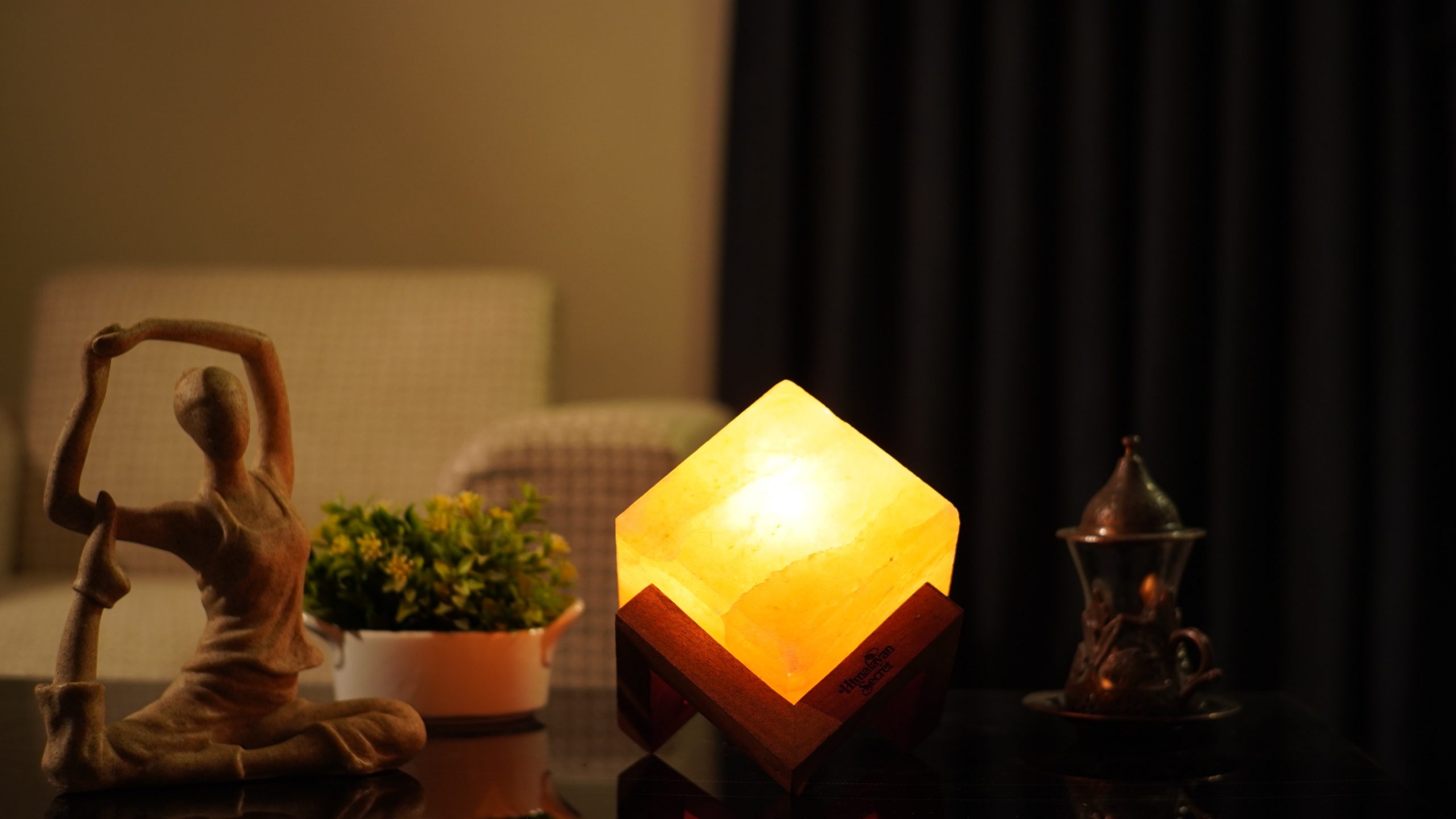Himalayan Salt Penny Cube Shape Lamp